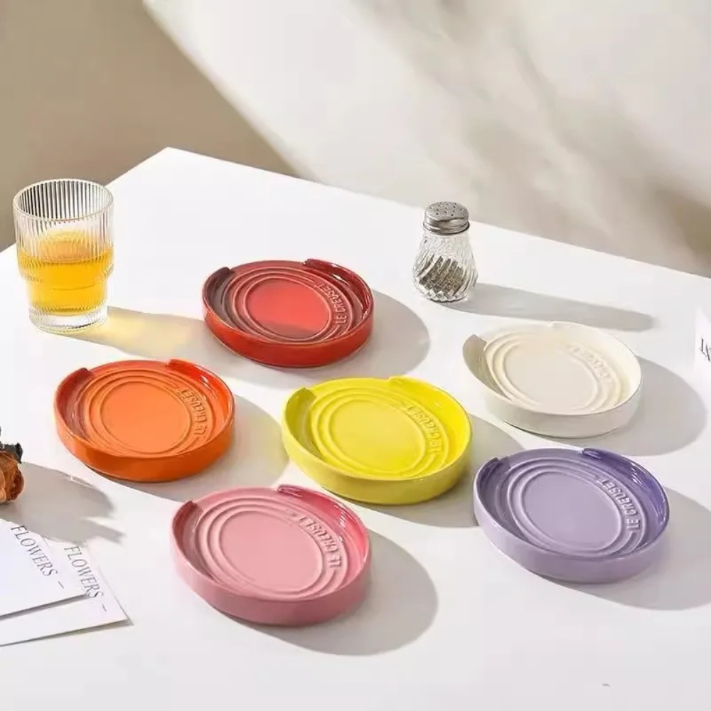 Le Creuset  Ceramic Spoon Hold - Home Cooking Recipes 评论和价格